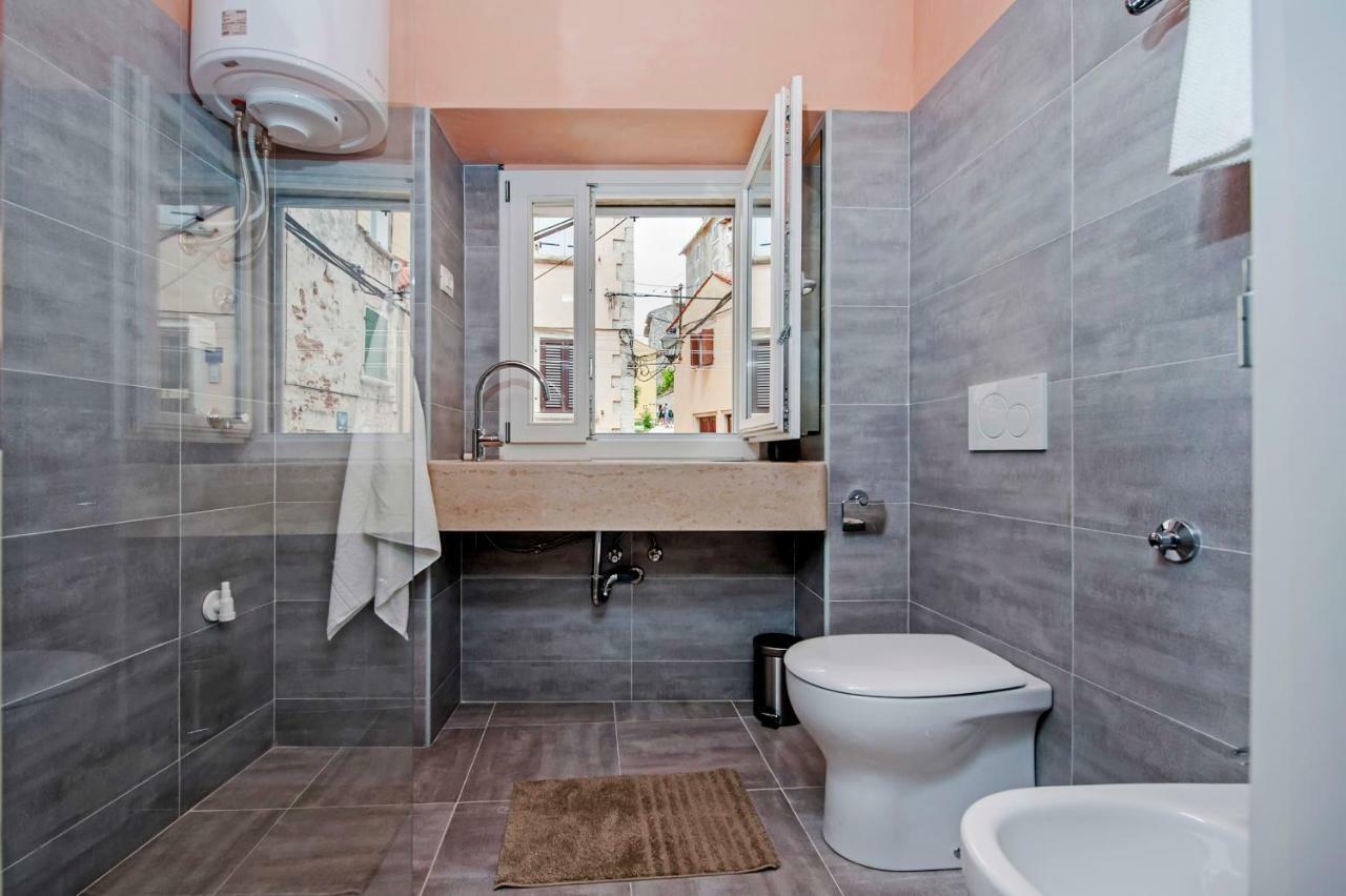 Apartment And Ca' 3 Vie